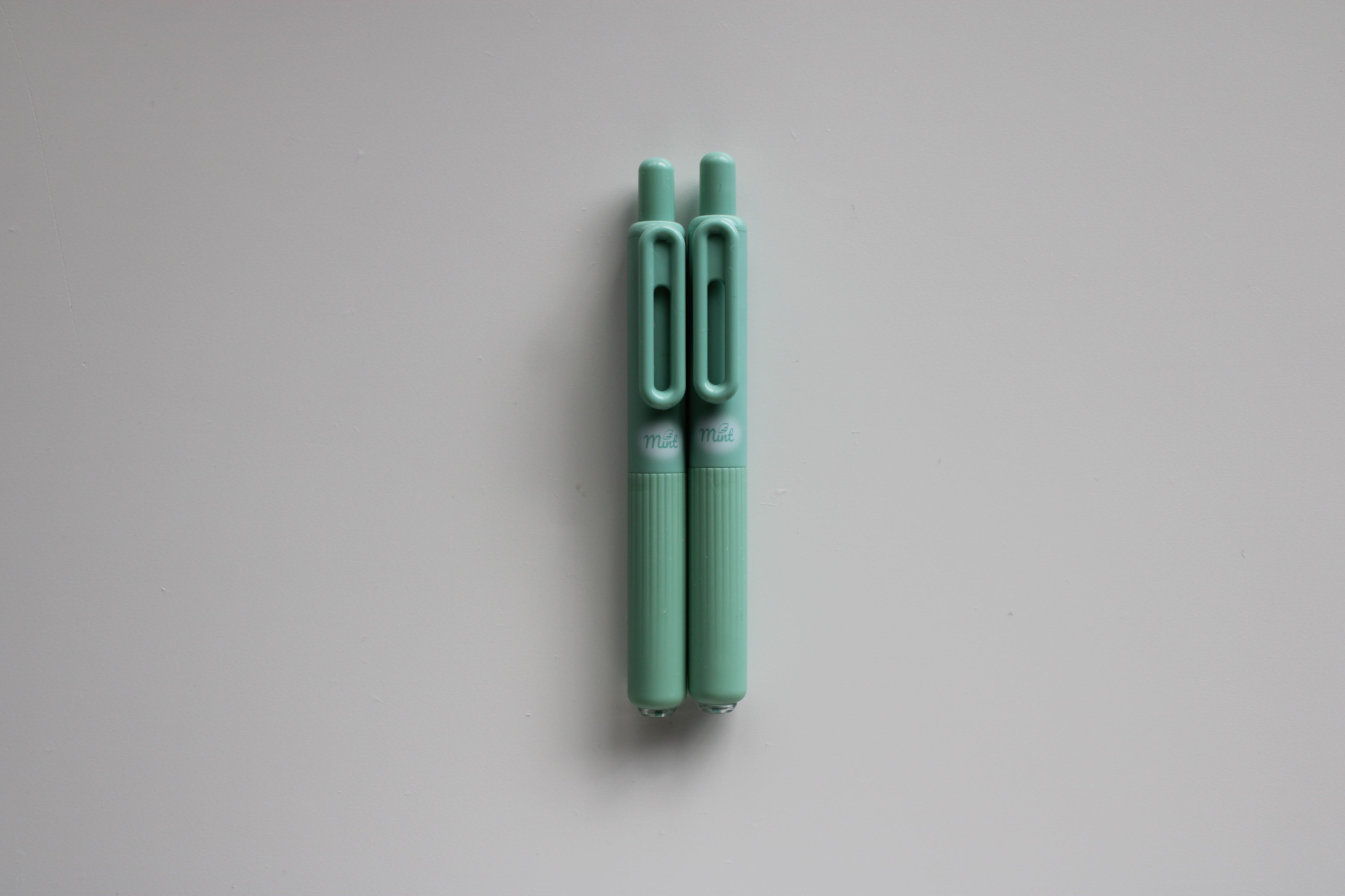 Mint Balance 0.5 mm Pen