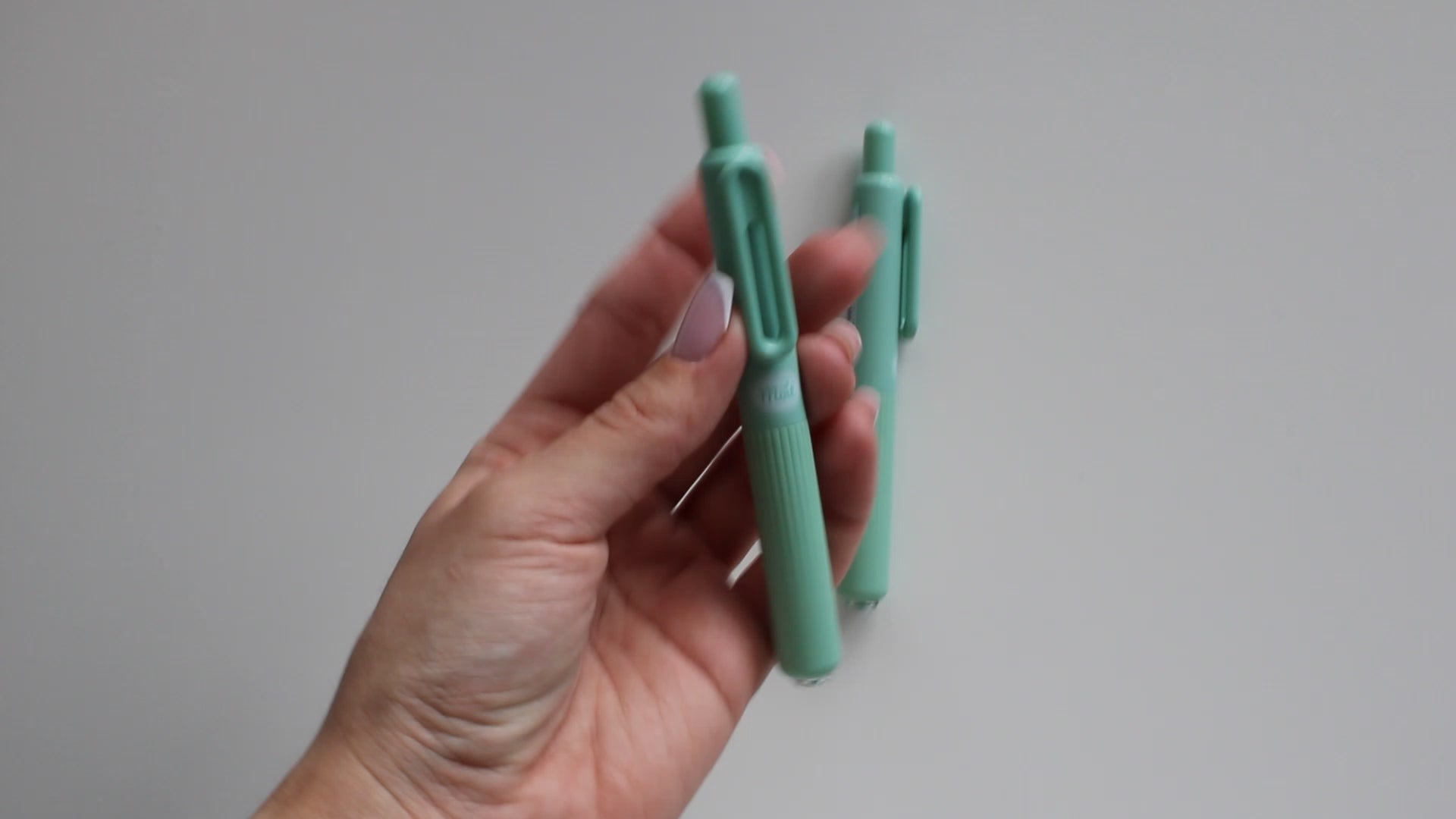 Mint Balance 0.5 mm Pen